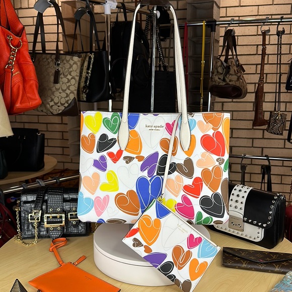 kate spade Handbags - 💥 All Day Rainbow Hearts Large Tote W/detachable wristlet pouch - F0211